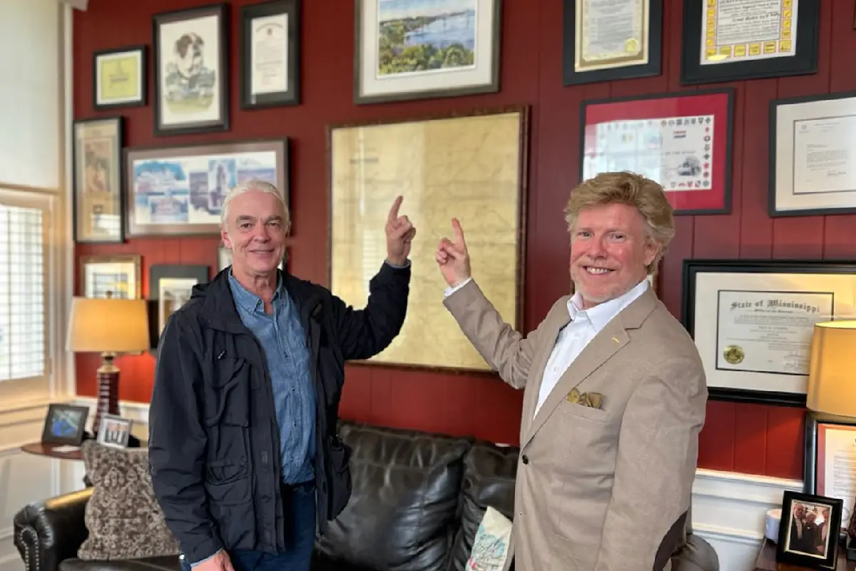 Wyatt Waters, Artist and TV personality, Opening New Gallery in Natchez