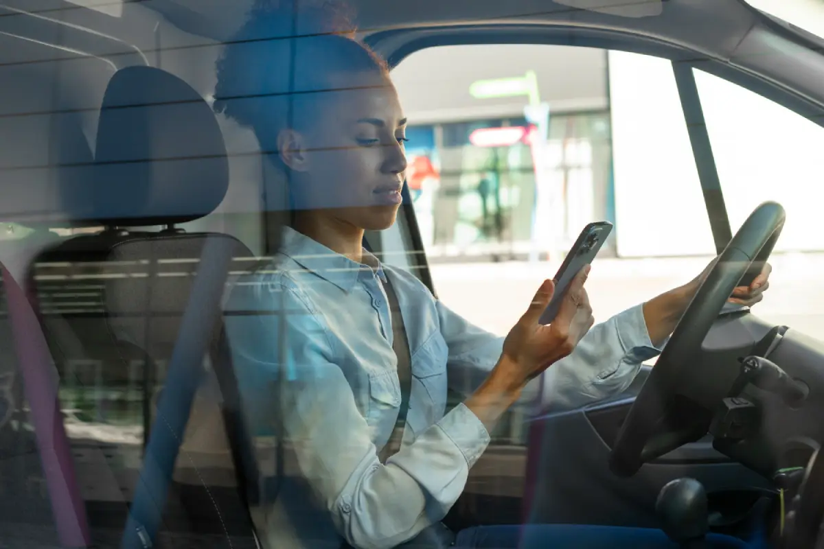 JLR and Tata Communications enhance partnership for smarter connected cars